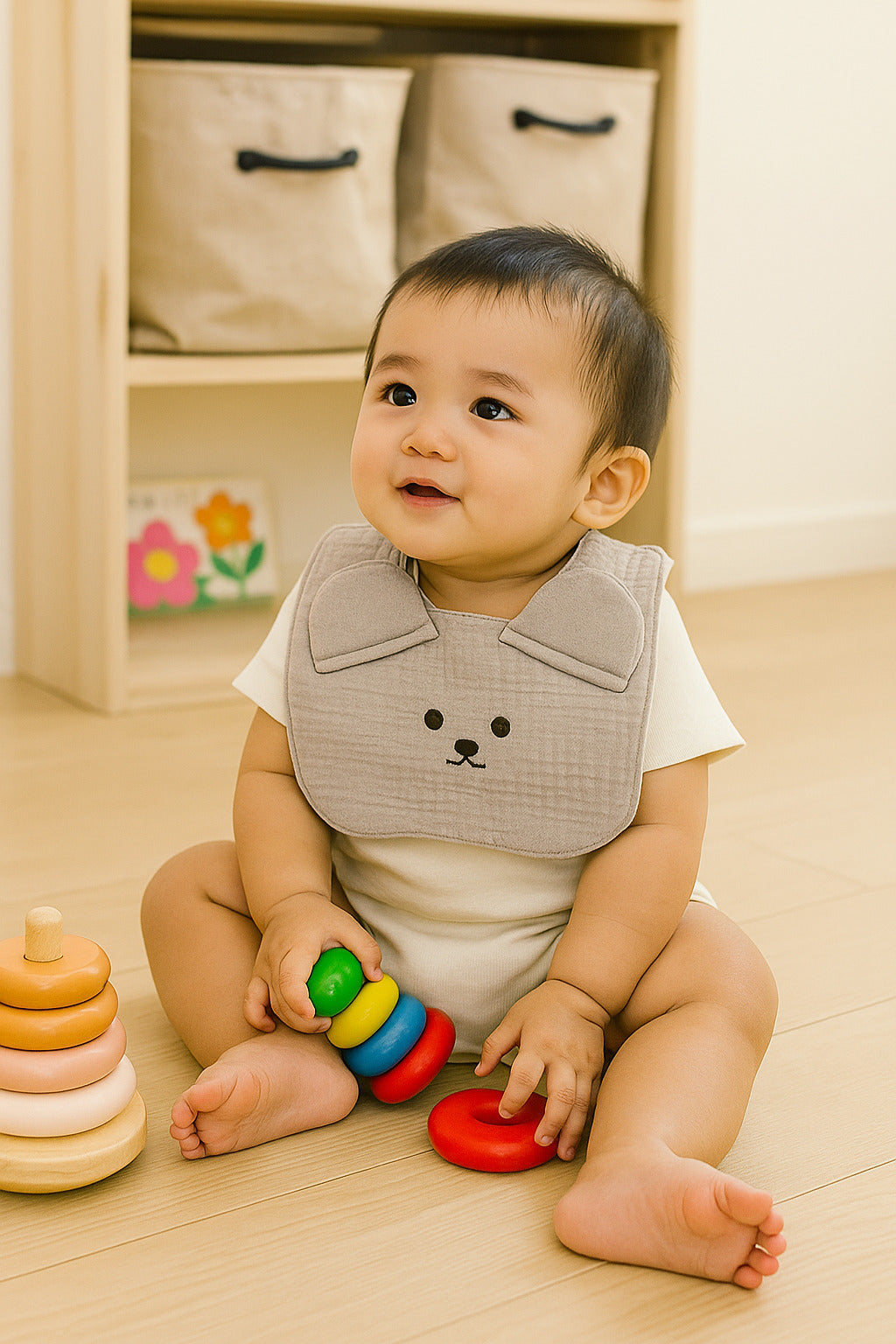Kinder Valley Teddy Button Bib