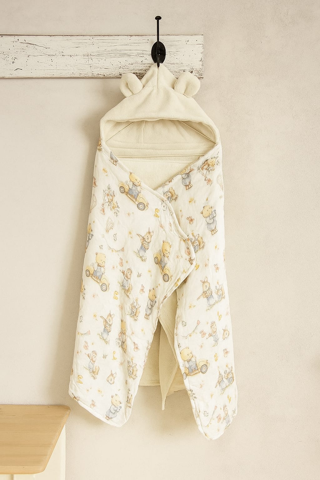 Kinder Valley Rabbit Ears Cape Towel