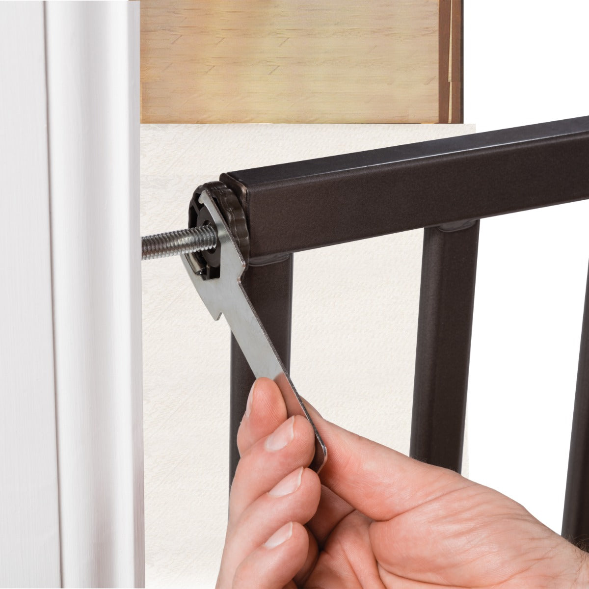 Summer Infant Stylish & Secure 6 Foot Extra Tall Metal Expansion Gate