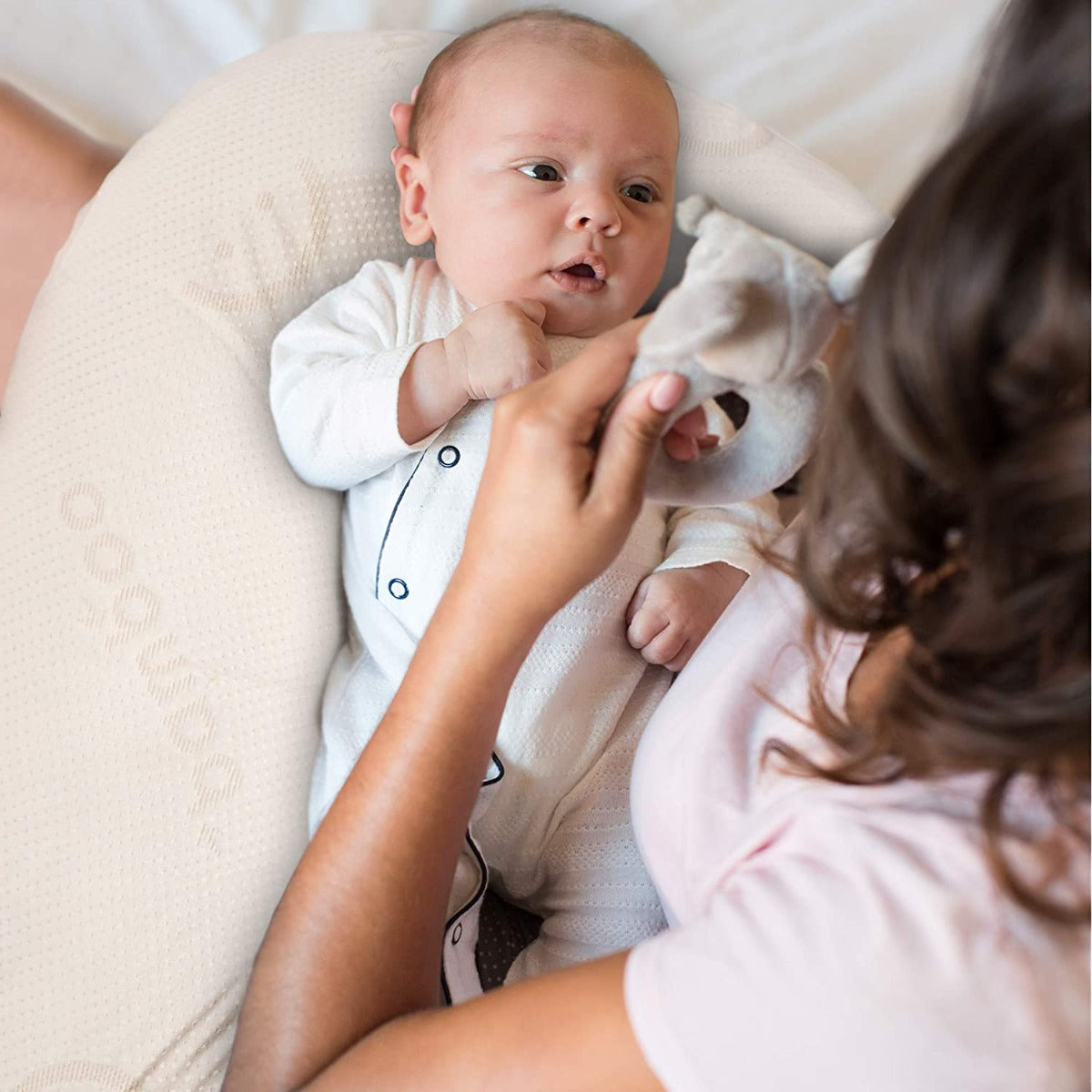Baby Works Feeding Pillow With Memory Foam White