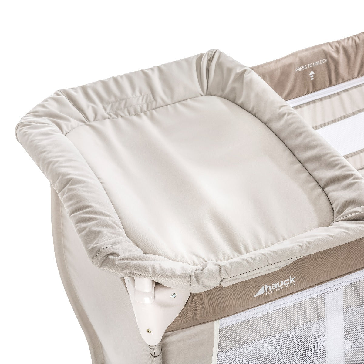 Hauck Travel Cot Baby Center Friend