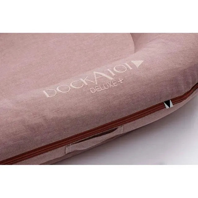 Dockatot Deluxe+ Pod Ginger Chambray