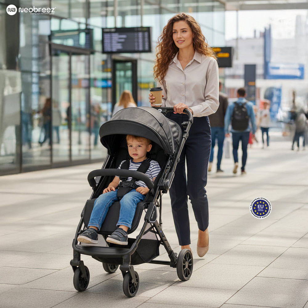 Neobreez Quint Reversible Handle Compact Travel Stroller Black