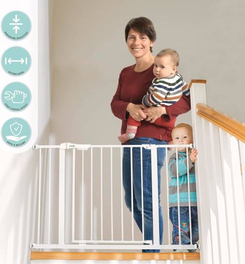 Moon Safety Gate  74.5 114 Cm