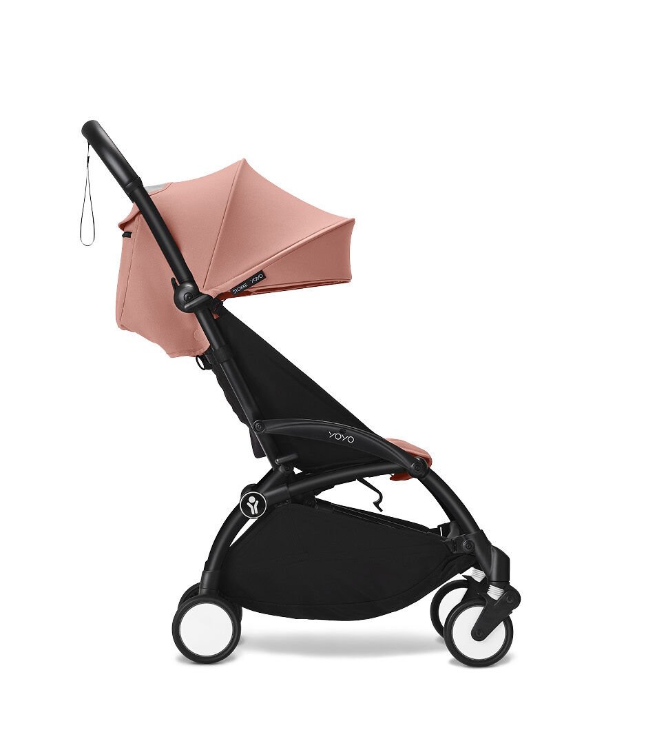إطار Stokke YOYO³ أسود مع عبوة ألوان 6 أشهر فأكثر باللون الزنجبيلي