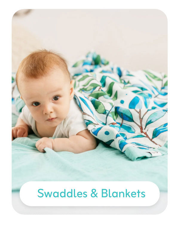 Swaddles & blankets