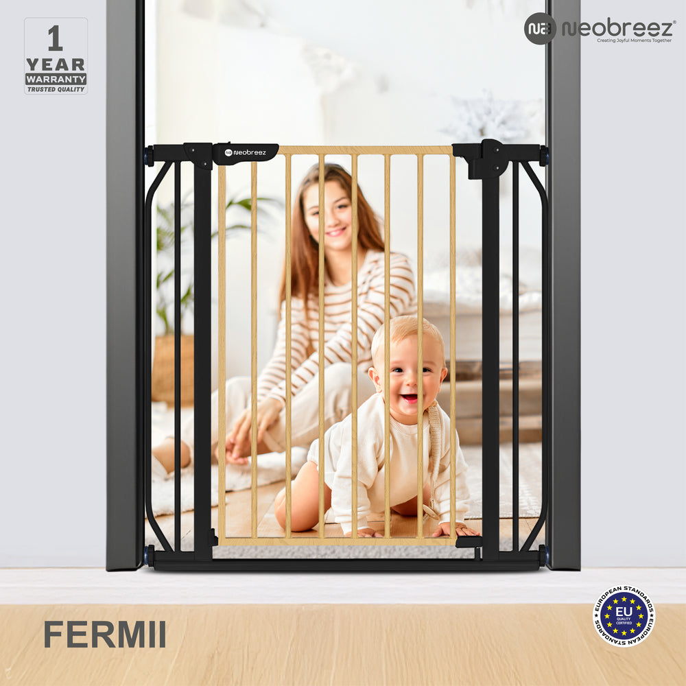 Neobreez FERMII Auto Close Baby Gate No Drill Stair Barrier 75-110cm Black