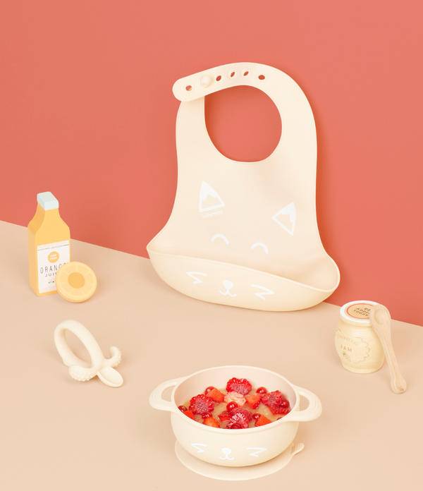 Babymoov First Easy 3pcs Silicone Bowl Spoon & Bib Baby Weaning Set Beige