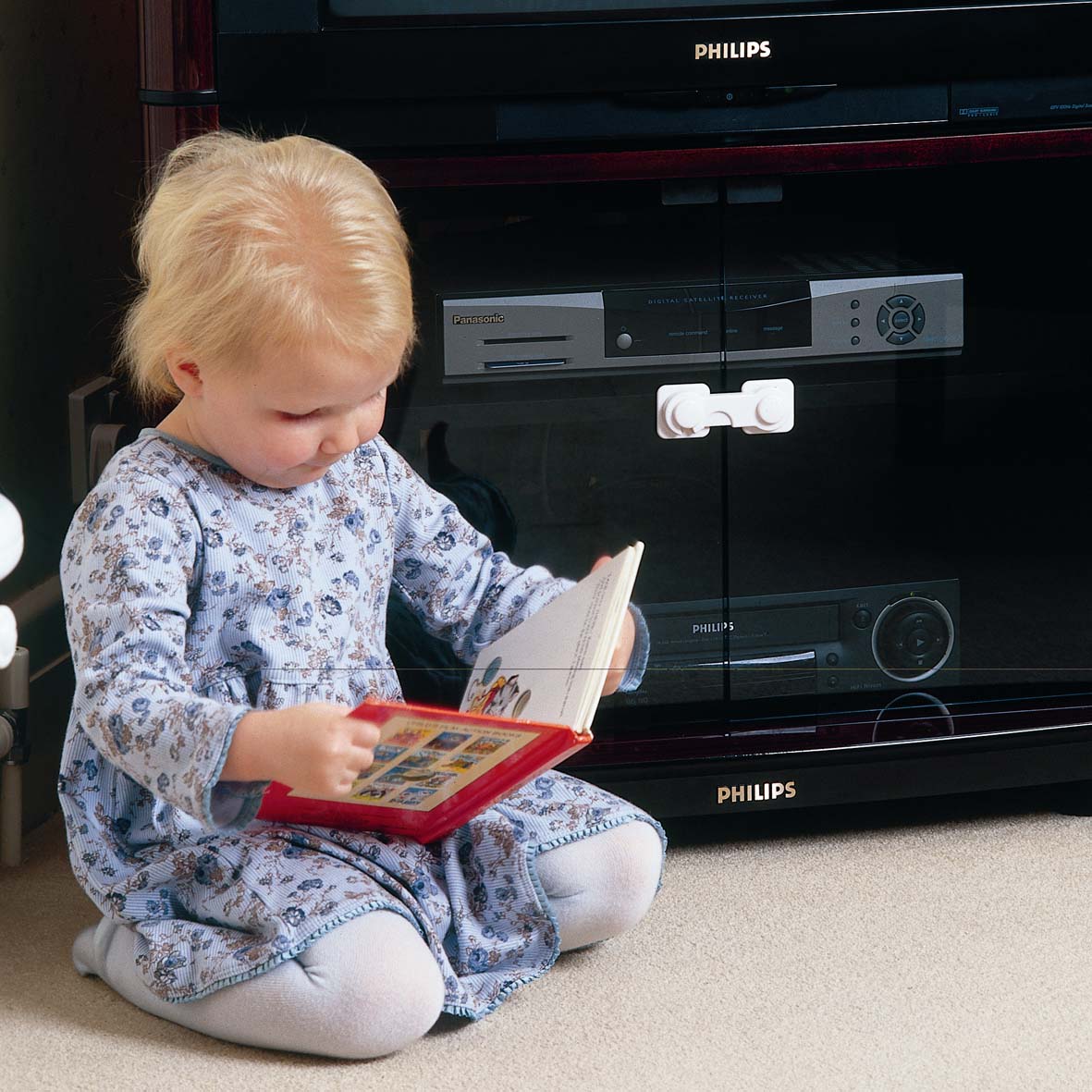 Clippasafe Glass Cabinet Lock Clippasafe