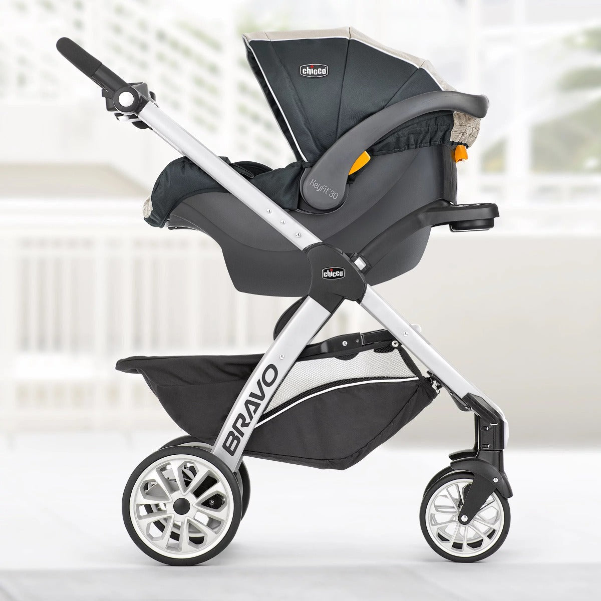 Chicco Bravo Trio Travel System - Camden Usa