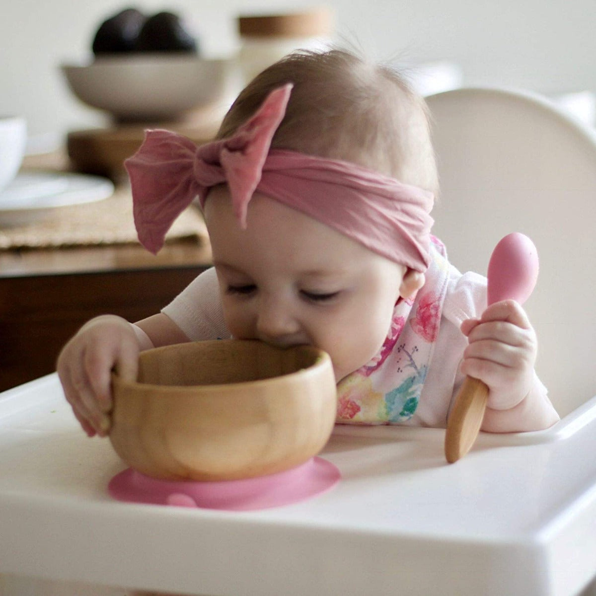 Avanchy Baby Bamboo Stay Put Suction Bowl + Spoon Gn