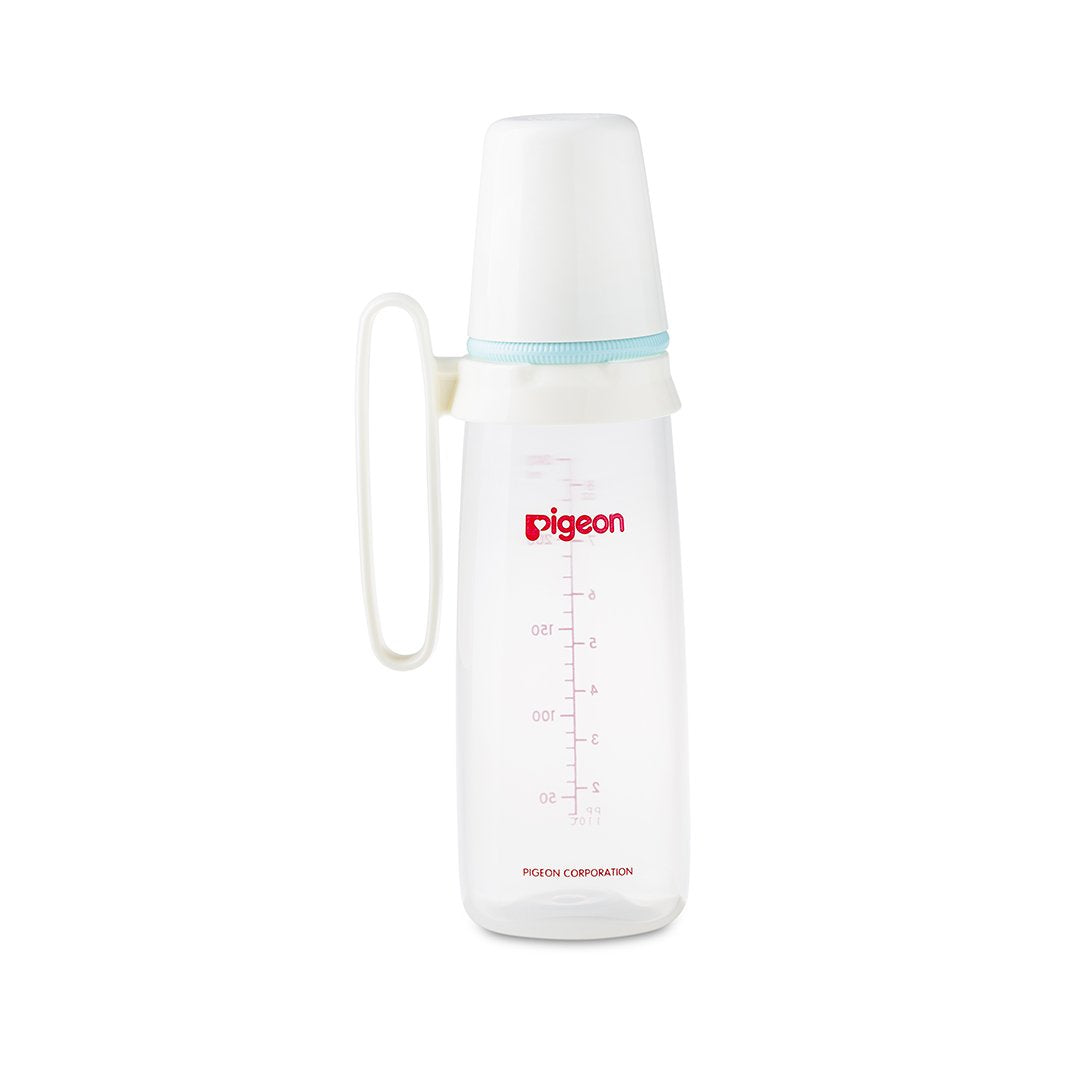 Pigeon Plastic Feeding Bottle With Handle 240ml
