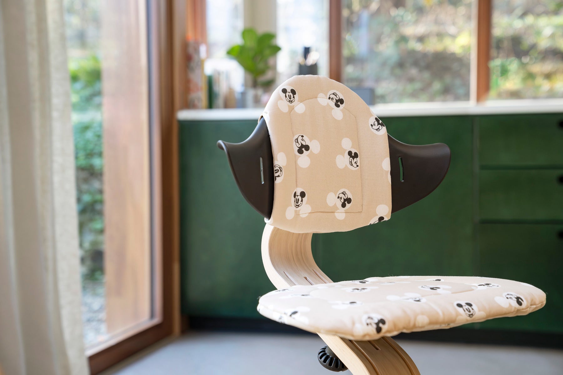 Stokke Nomi Cushion Mickey Signature